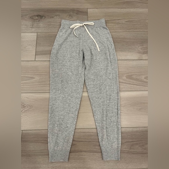 SUMMERSALT The Coziest Cashmere + Merino Wool Blend Jogger in Gray Size XS - Picture 1 of 5